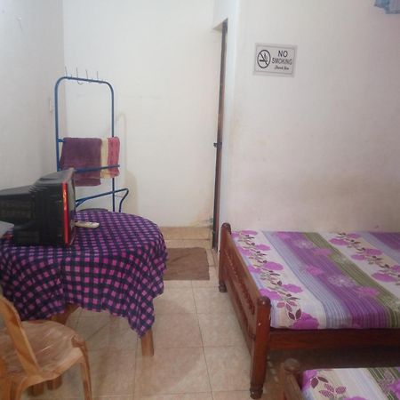 Kunam Beach Rest Inn Batticaloa Bagian luar foto