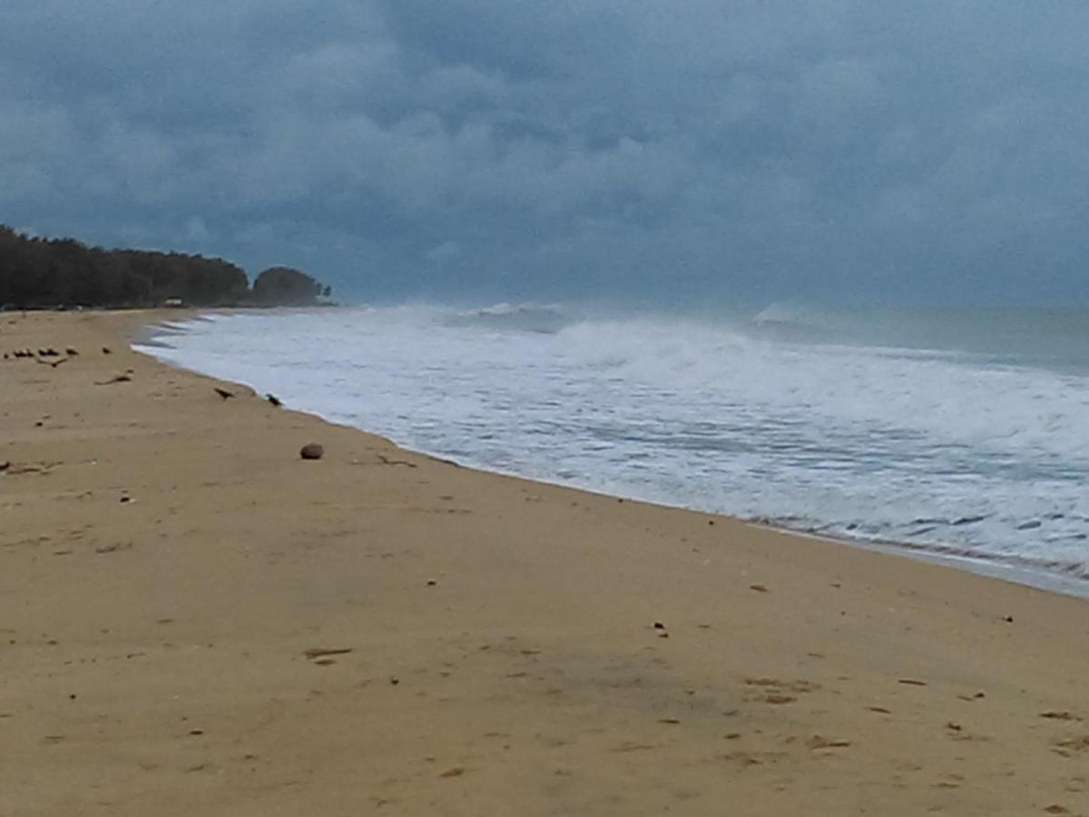 Kunam Beach Rest Inn Batticaloa Bagian luar foto