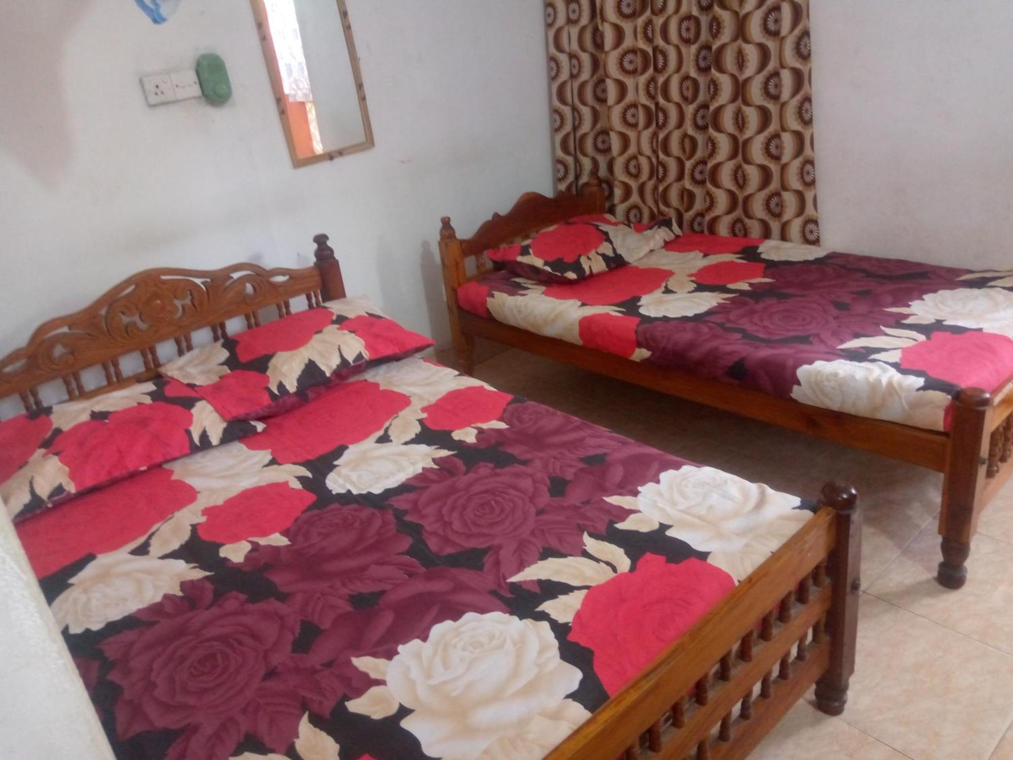 Kunam Beach Rest Inn Batticaloa Bagian luar foto